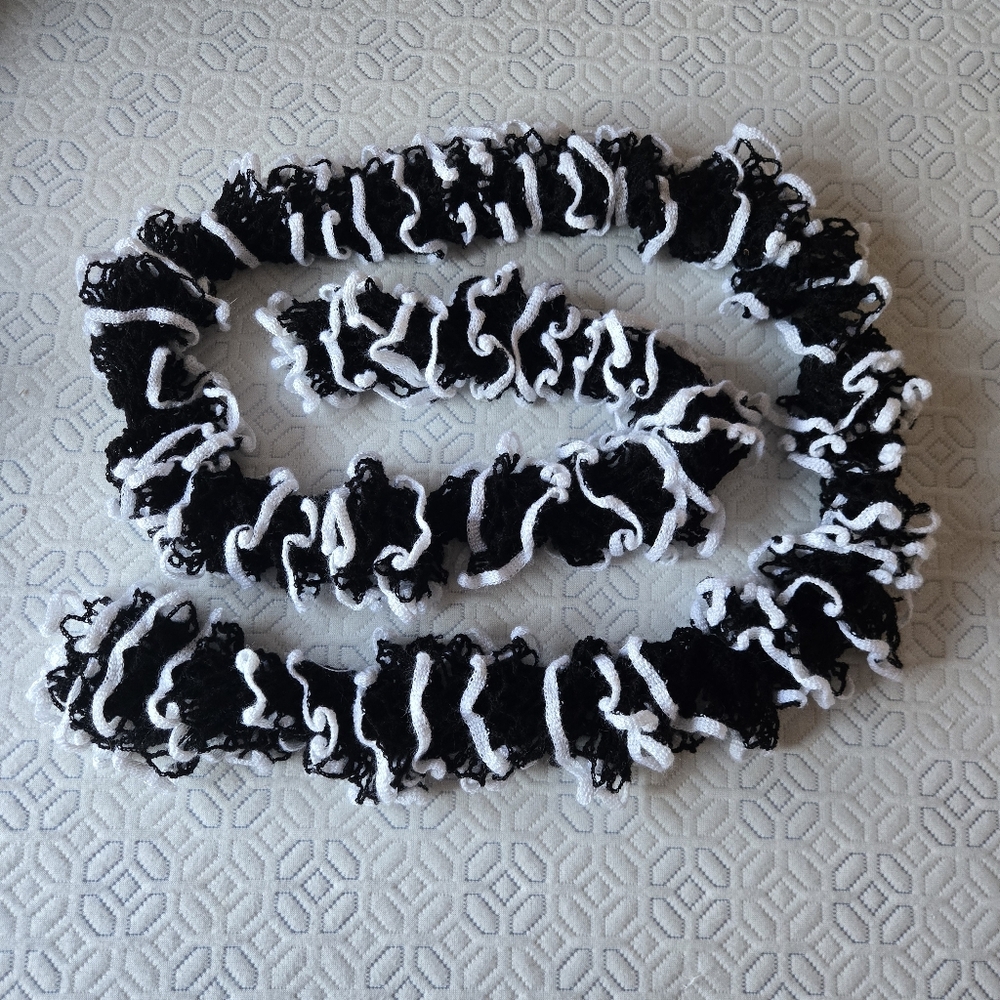 Knitted Black And White Ruffle Scarf